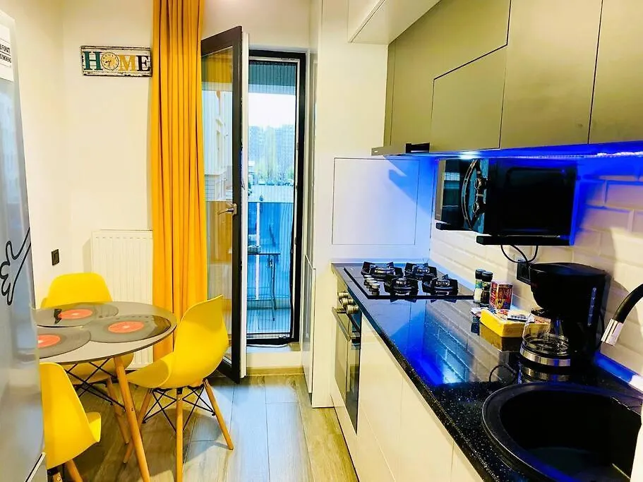 Blue Plaza Studio Διαμέρισμα Βουκουρέστι